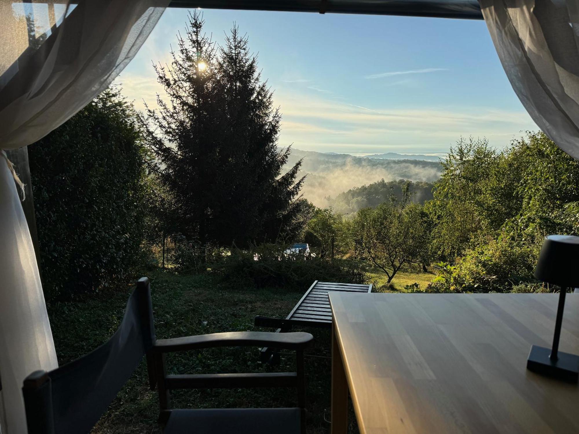 Guest House Lagotto'S Peak Radatovici Bagian luar foto